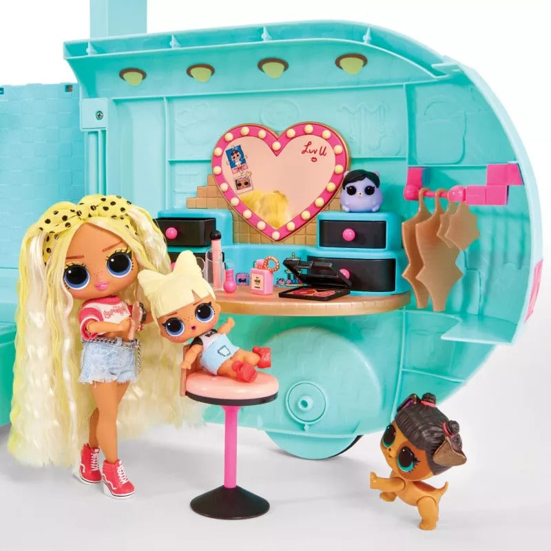 L.O.L. Surprise! Transforming Fashion Doll Ball 5+ Surprises & Mix-Match Outfits