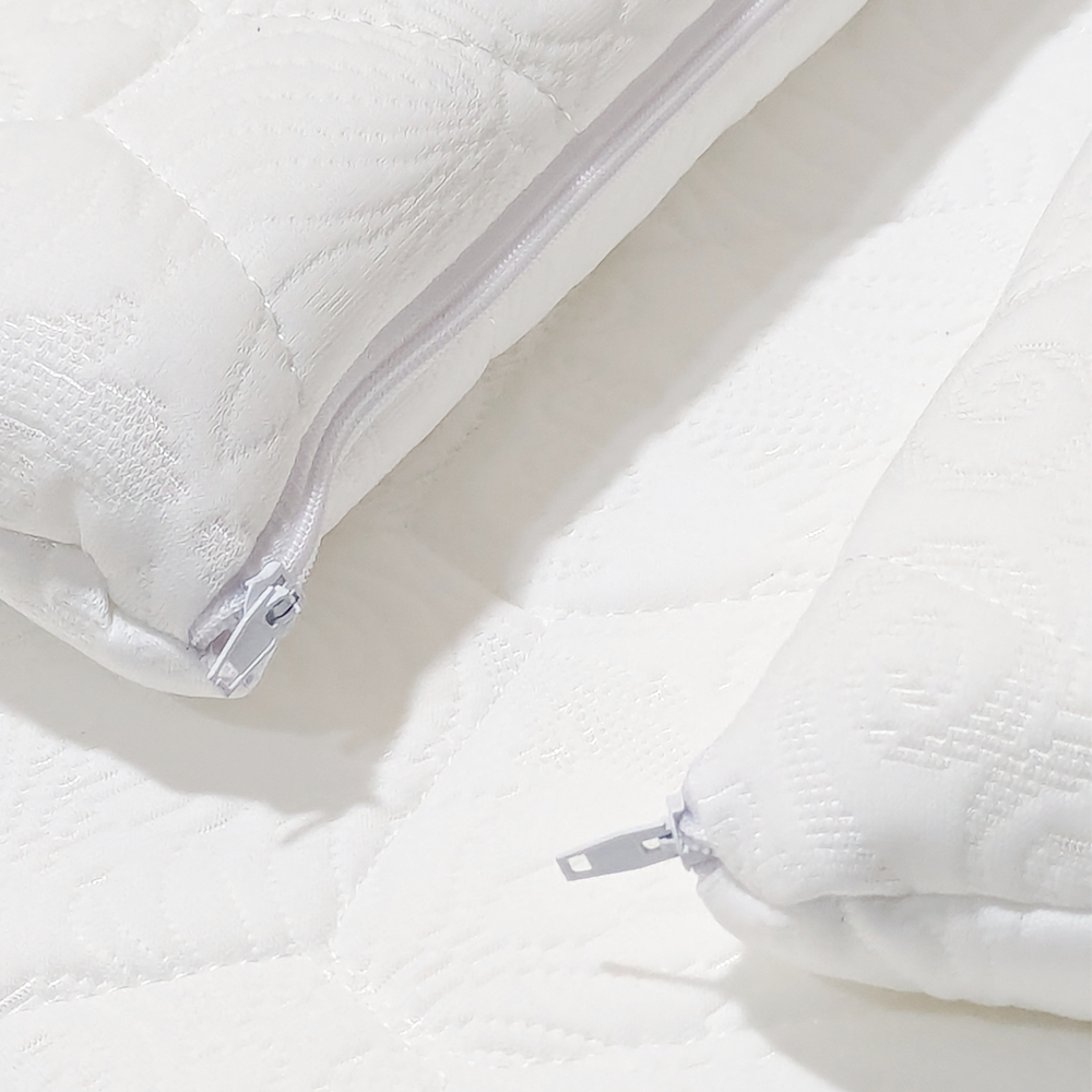 4 in 1 Portable Round & Oval Crib with Guardrails & Wheels Convertible Bed Cot with Memory Mattress